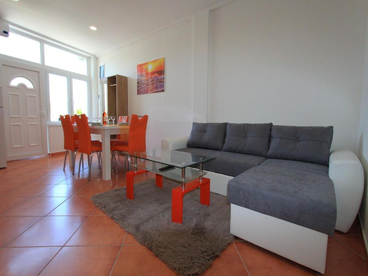Apartments Nero Novi Vinodolski Eksteriør bilde