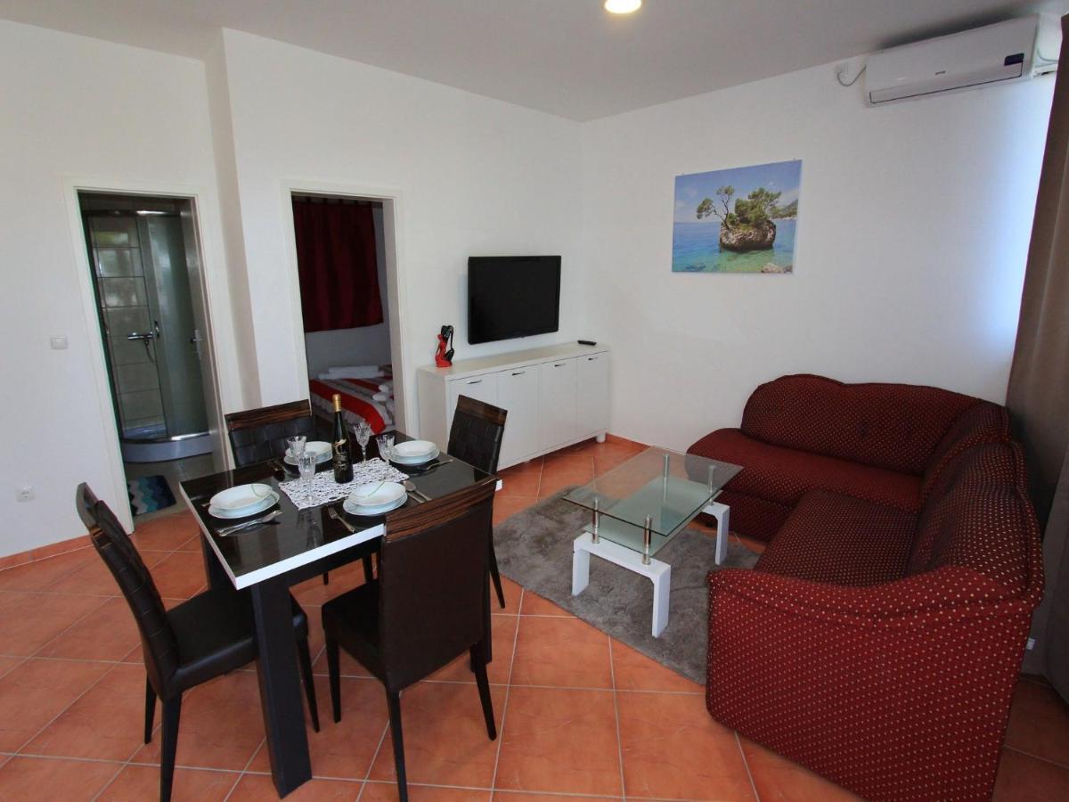 Apartments Nero Novi Vinodolski Eksteriør bilde